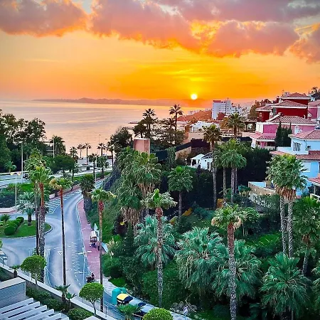 Costa Del Sol Luxury 1-d Apartment *