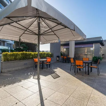 Costa Del Sol Luxury 1-d Apartment *
